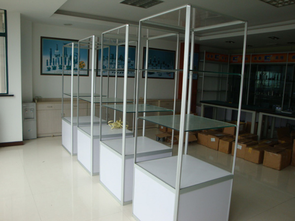 鋁合金展示柜產(chǎn)品